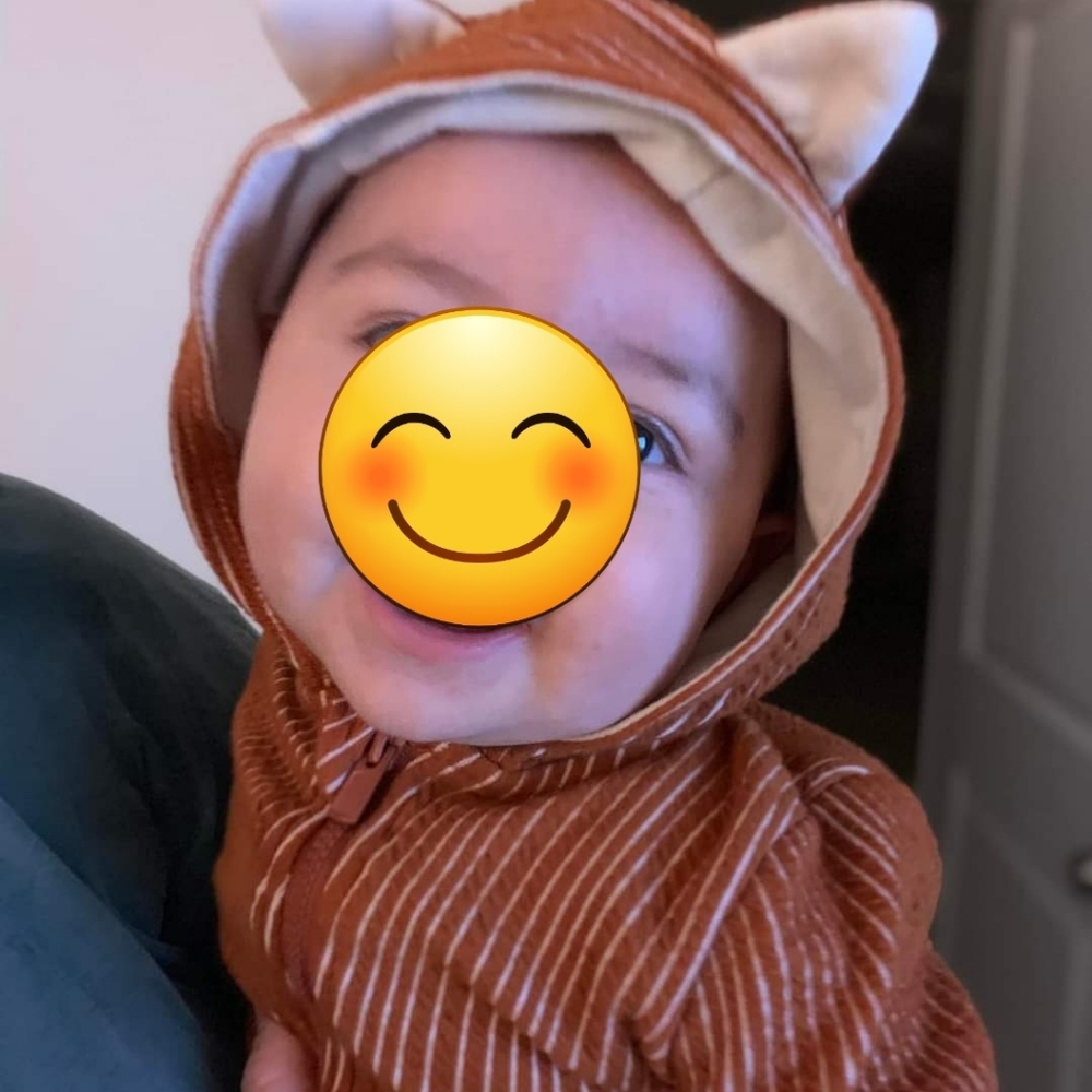 super soft Cat & Jack Fox 🦊 zip-up onesie size 6-9M
